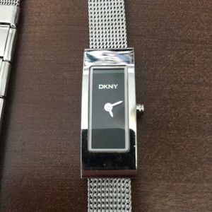 DkNY bracelet/watch set